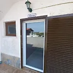 Casa Do Portao Azul - Salmonete Apartment *