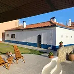 Casa Do Portao Azul - Salmonete Apartment *